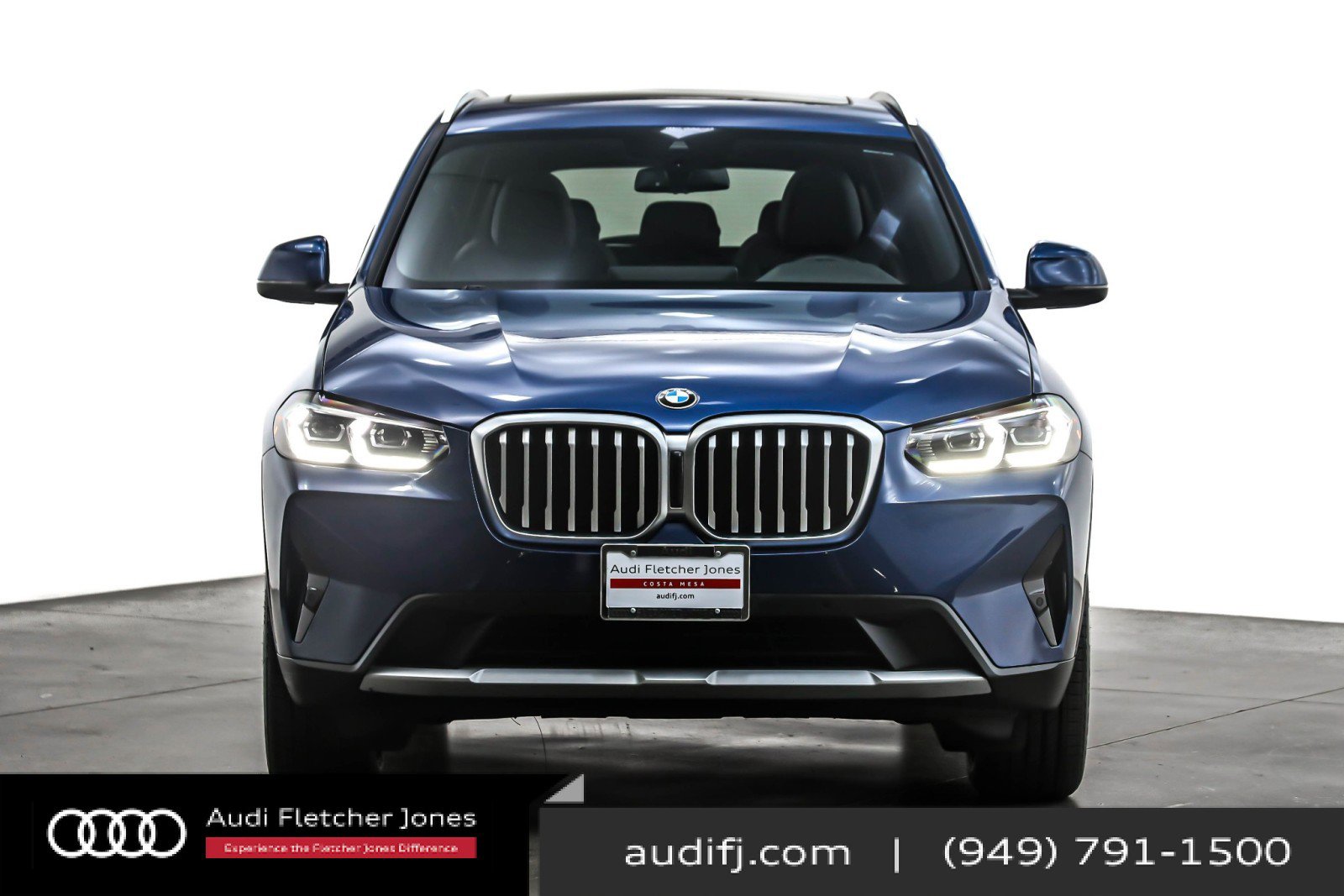 Used 2023 BMW X3 xDrive30i w/ Premium Package image 2
