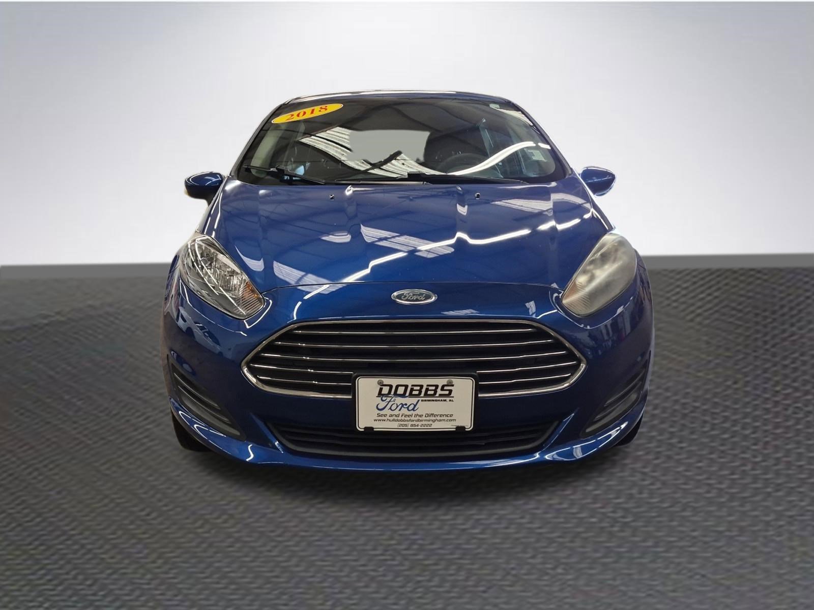 Used 2018 Ford Fiesta SE FWD image 3