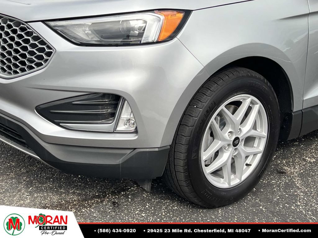Used 2024 Ford Edge SEL w/ Convenience Package AWD/4WD image 8