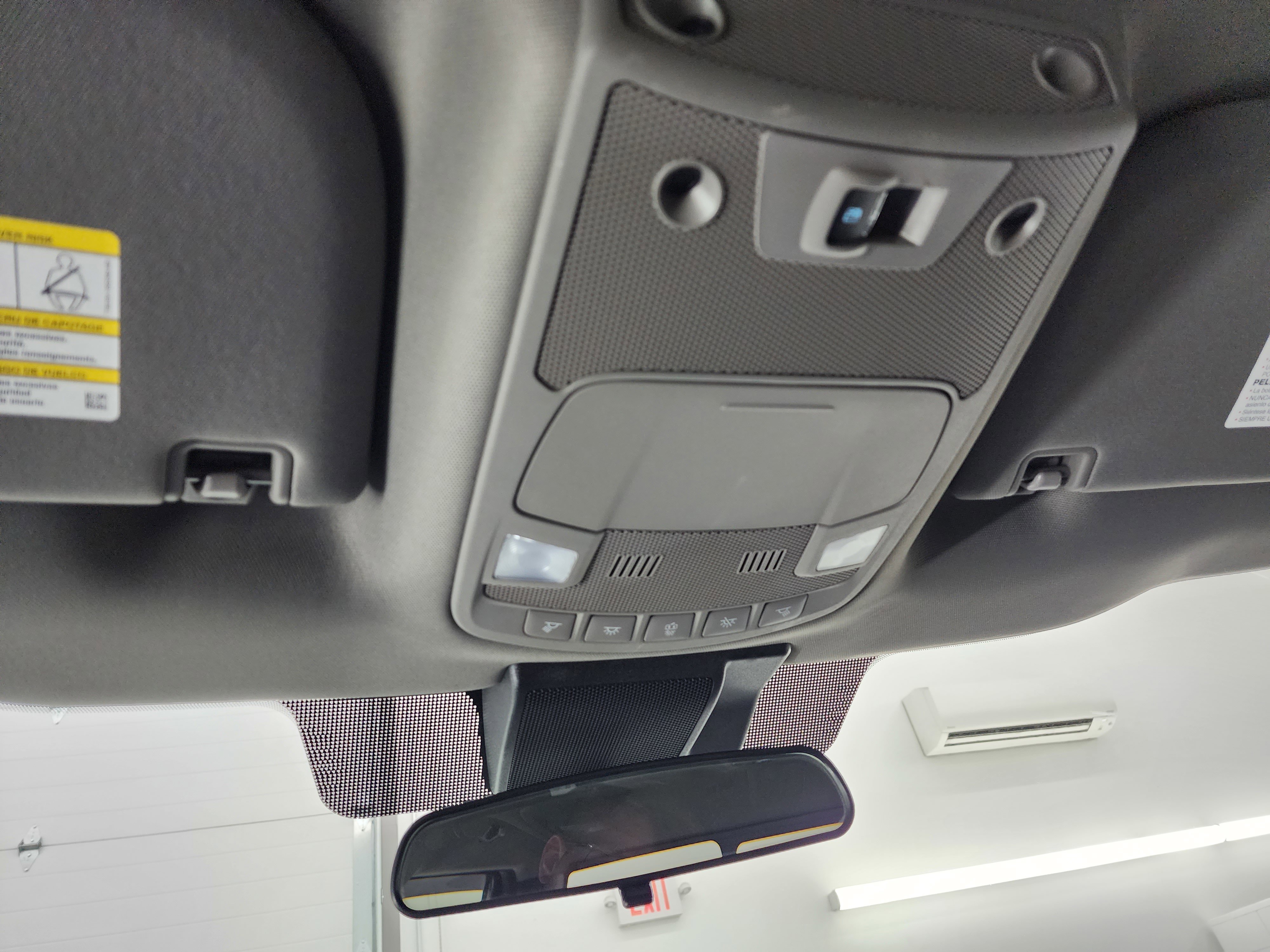 Used 2022 Ford F250 XLT w/ Black Appearance Package image 12