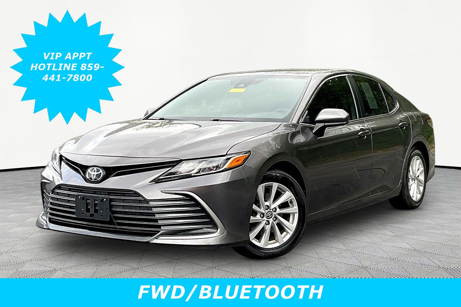 Used 2023 Toyota Camry LE FWD image 1
