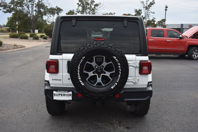 Used 2018 Jeep Wrangler Unlimited Sahara image 6