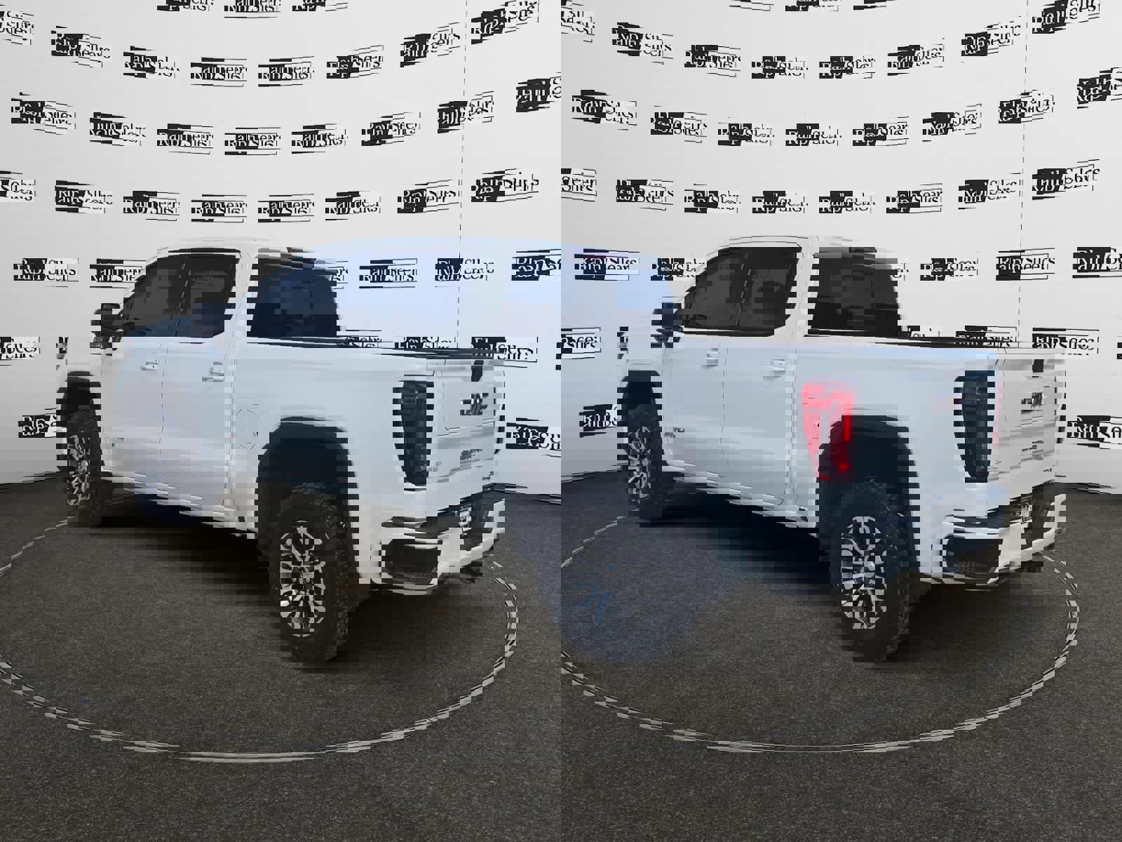 Used 2021 GMC Sierra 1500 AT4 w/ AT4 Preferred Package image 4