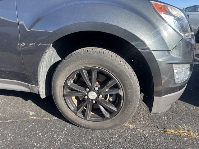 Used 2017 Chevrolet Equinox LT w/ Convenience Package FWD image 3