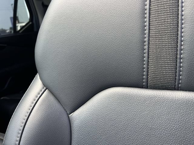 Used 2025 Honda Pilot Touring image 20