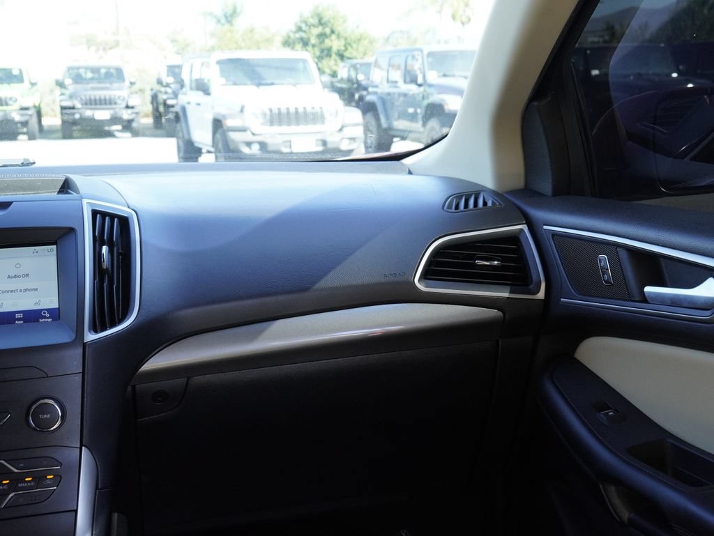 Used 2020 Ford Edge SEL w/ Convenience Package FWD image 39