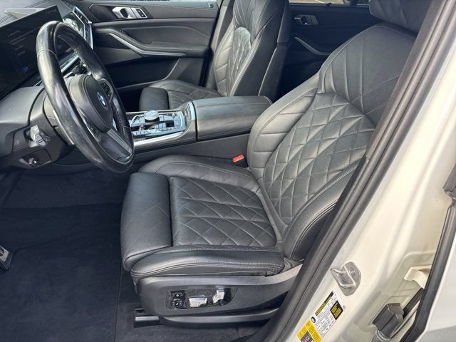 Used 2024 BMW X5 xDrive50e w/ Executive Package AWD/4WD image 10
