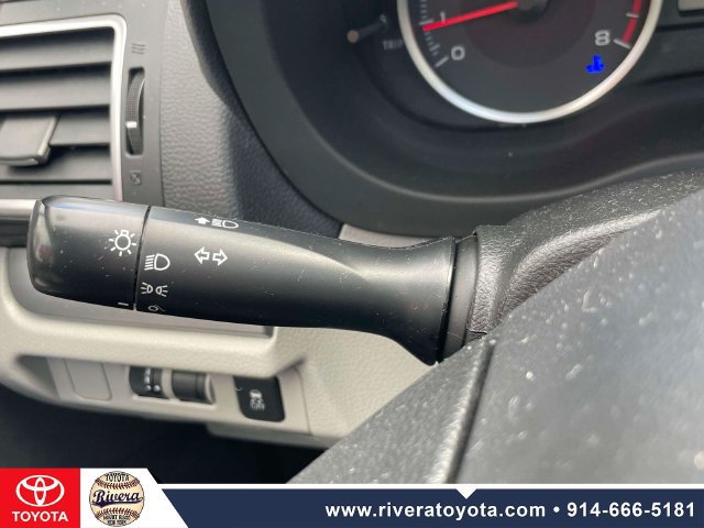 Used 2017 Subaru Forester 2.5i Premium w/ All-Weather Package AWD/4WD image 24