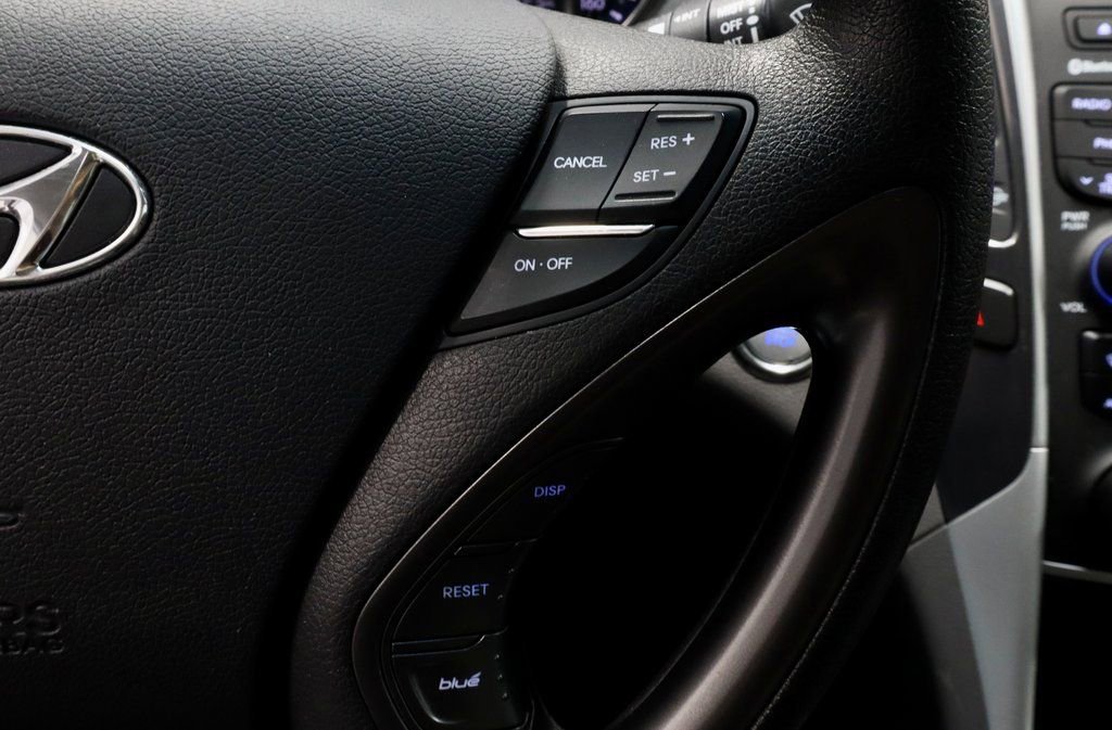 Used 2013 Hyundai Sonata Hybrid image 28