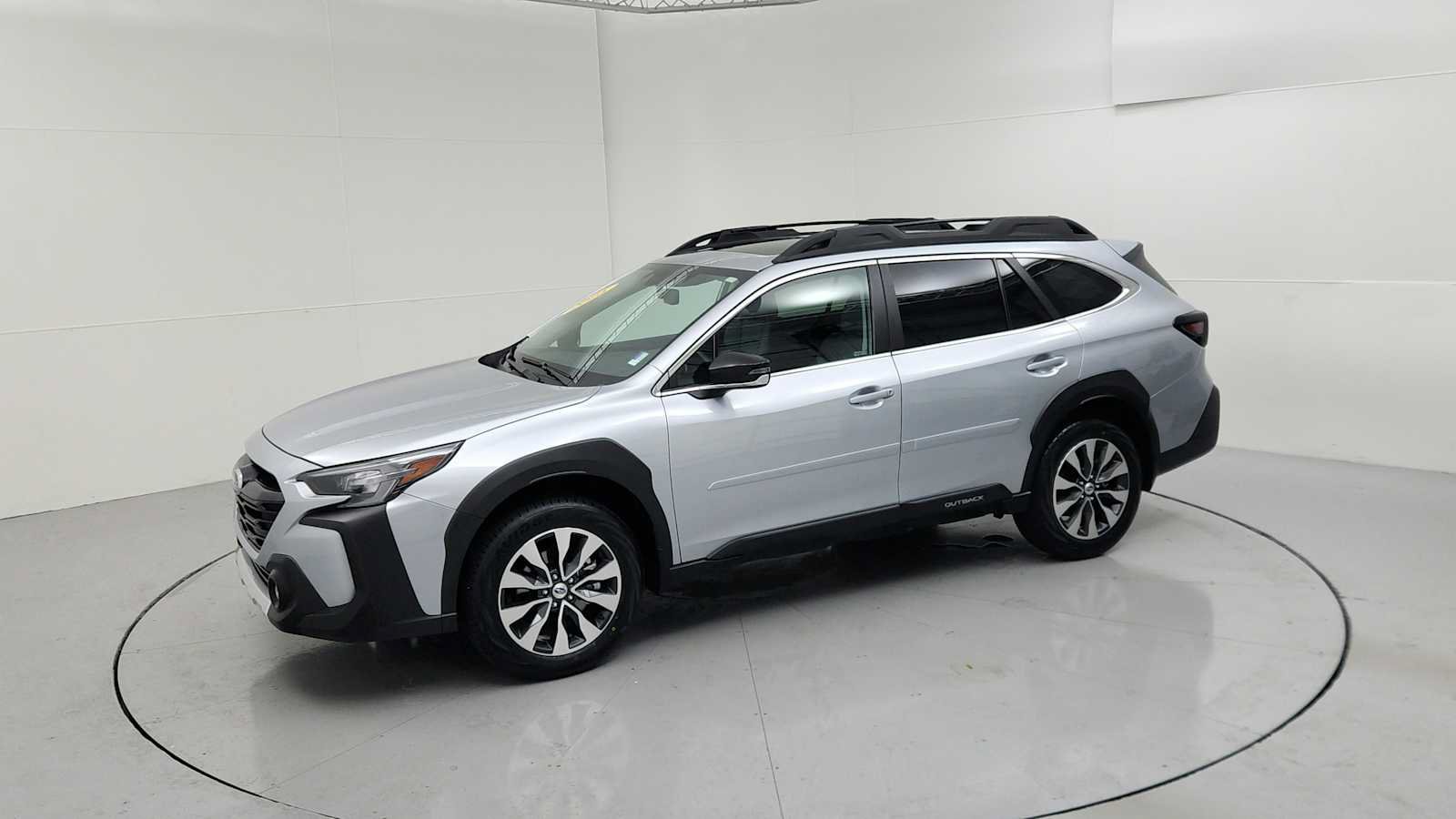 Certified 2025 Subaru Outback Limited w/ Popular Package #2 AWD/4WD image 5