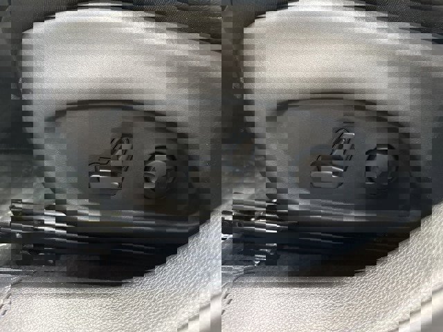 New 2025 Jeep Compass Limited w/ Sun & Sound Group image 14