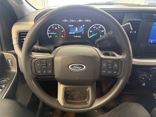 Used 2024 Ford F250 XLT image 32