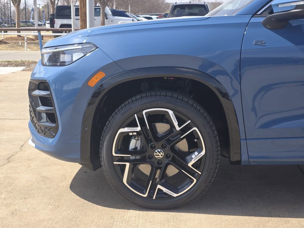 New 2026 Volkswagen Tiguan SEL R-Line image 5