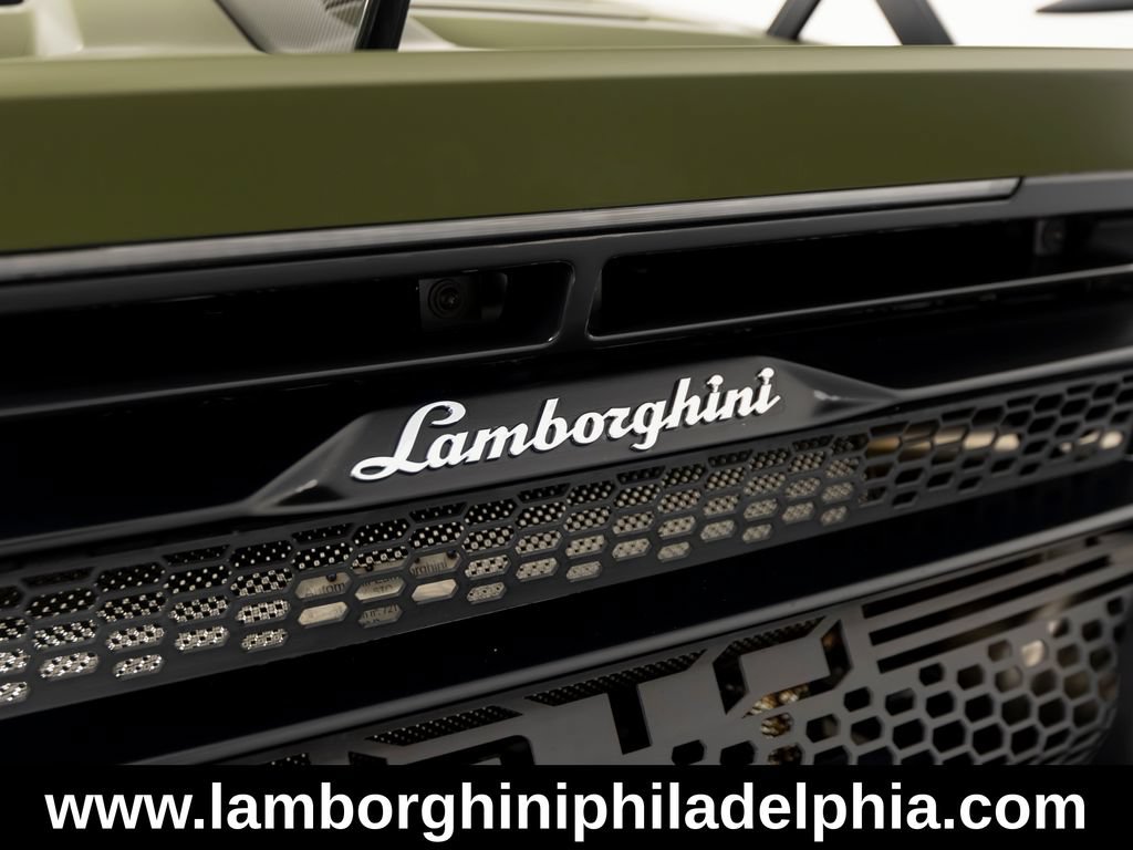 Used 2023 Lamborghini Huracan STO RWD image 51