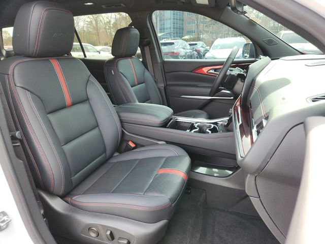 Used 2024 Chevrolet Traverse RS image 20