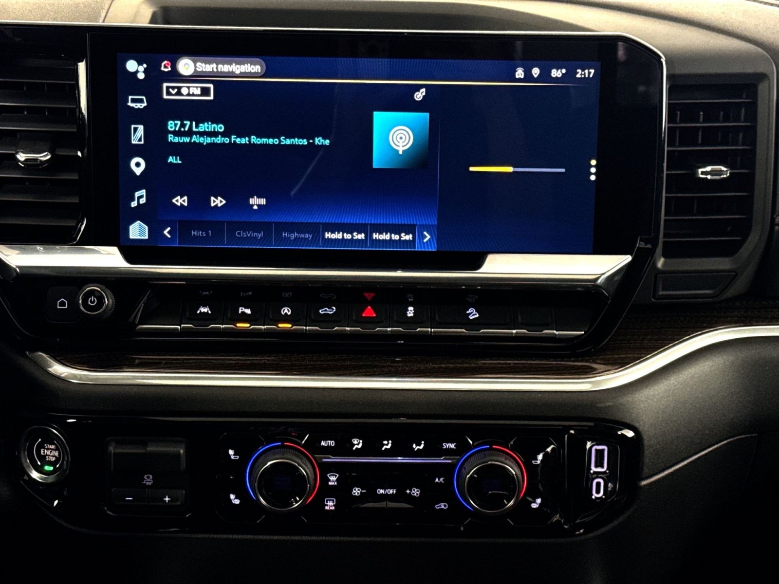 New 2026 Chevrolet Silverado 1500 LT Trail Boss w/ LT Trail Boss Premium Package AWD/4WD image 18