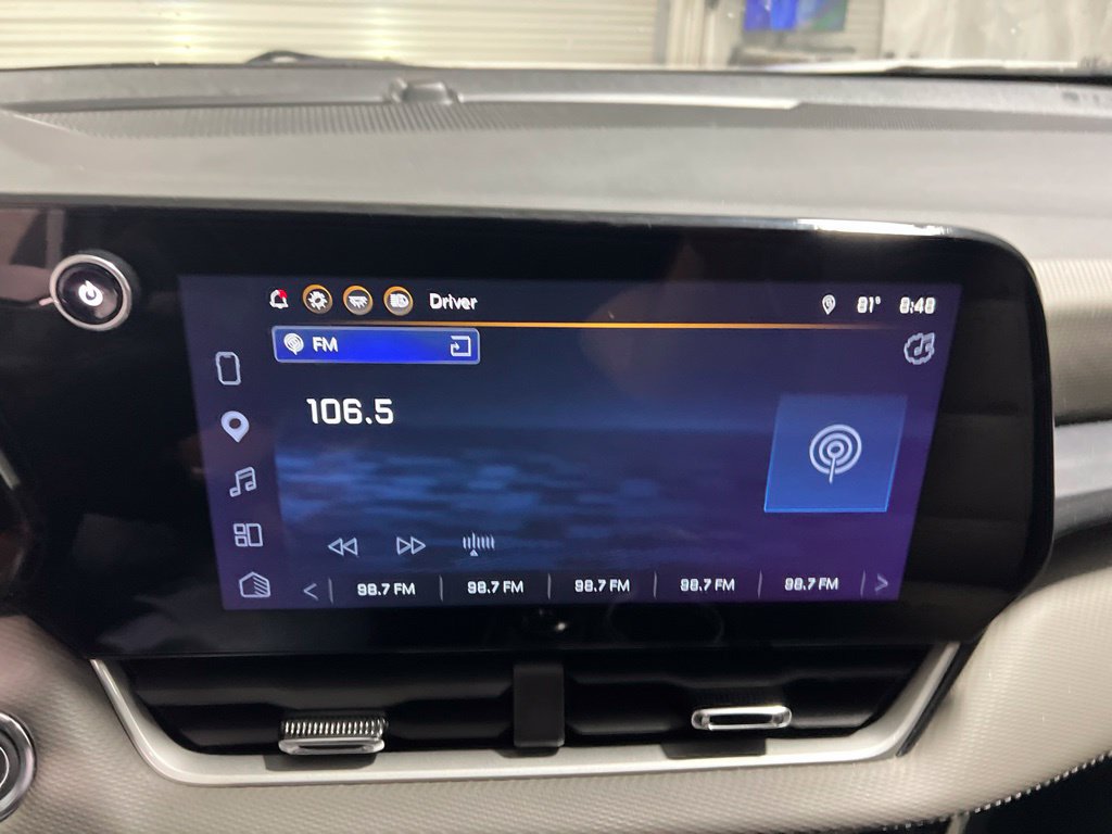 Used 2026 Chevrolet Equinox LT w/ Convenience Package II FWD image 30