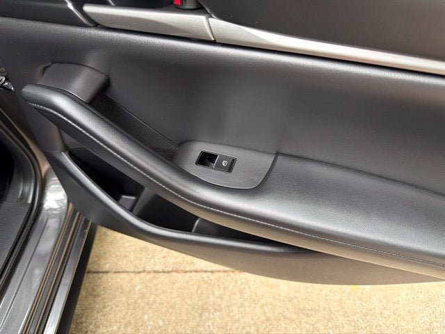 Used 2020 MAZDA MAZDA3 Sedan w/ Select Package FWD image 25