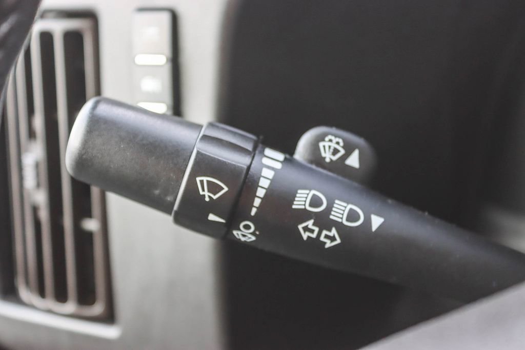 Used 2022 Chevrolet Express 3500 Work Van w/ Driver Convenience Package image 50