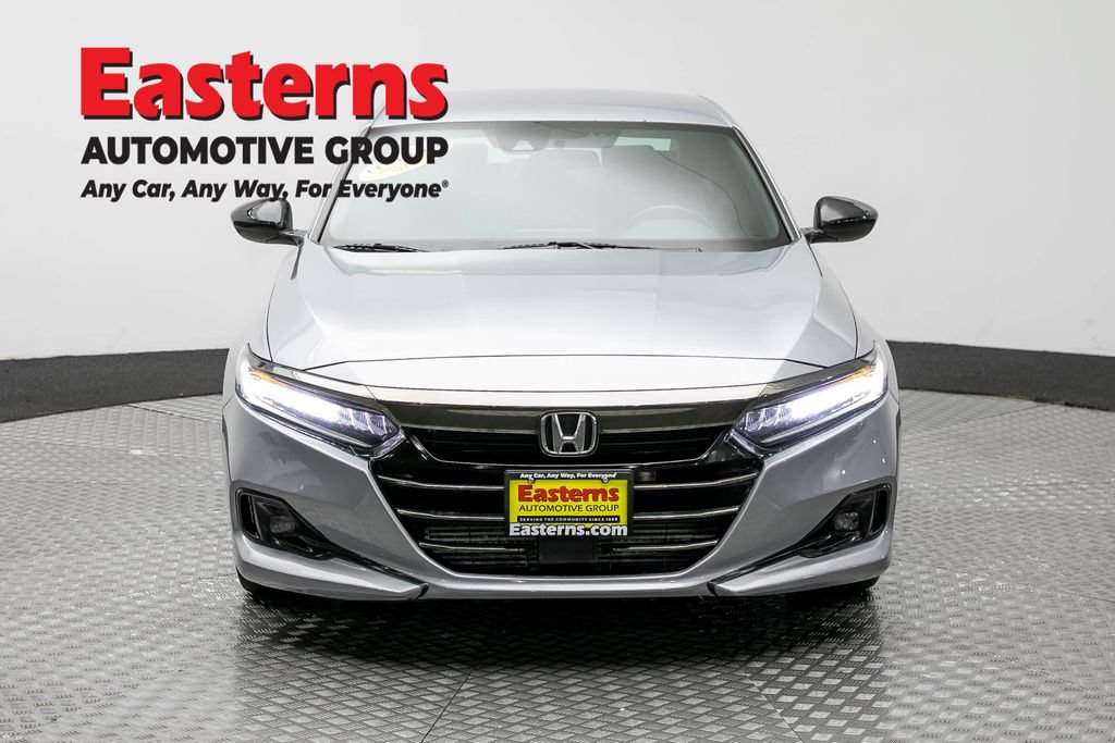 Used 2021 Honda Accord Sport image 2