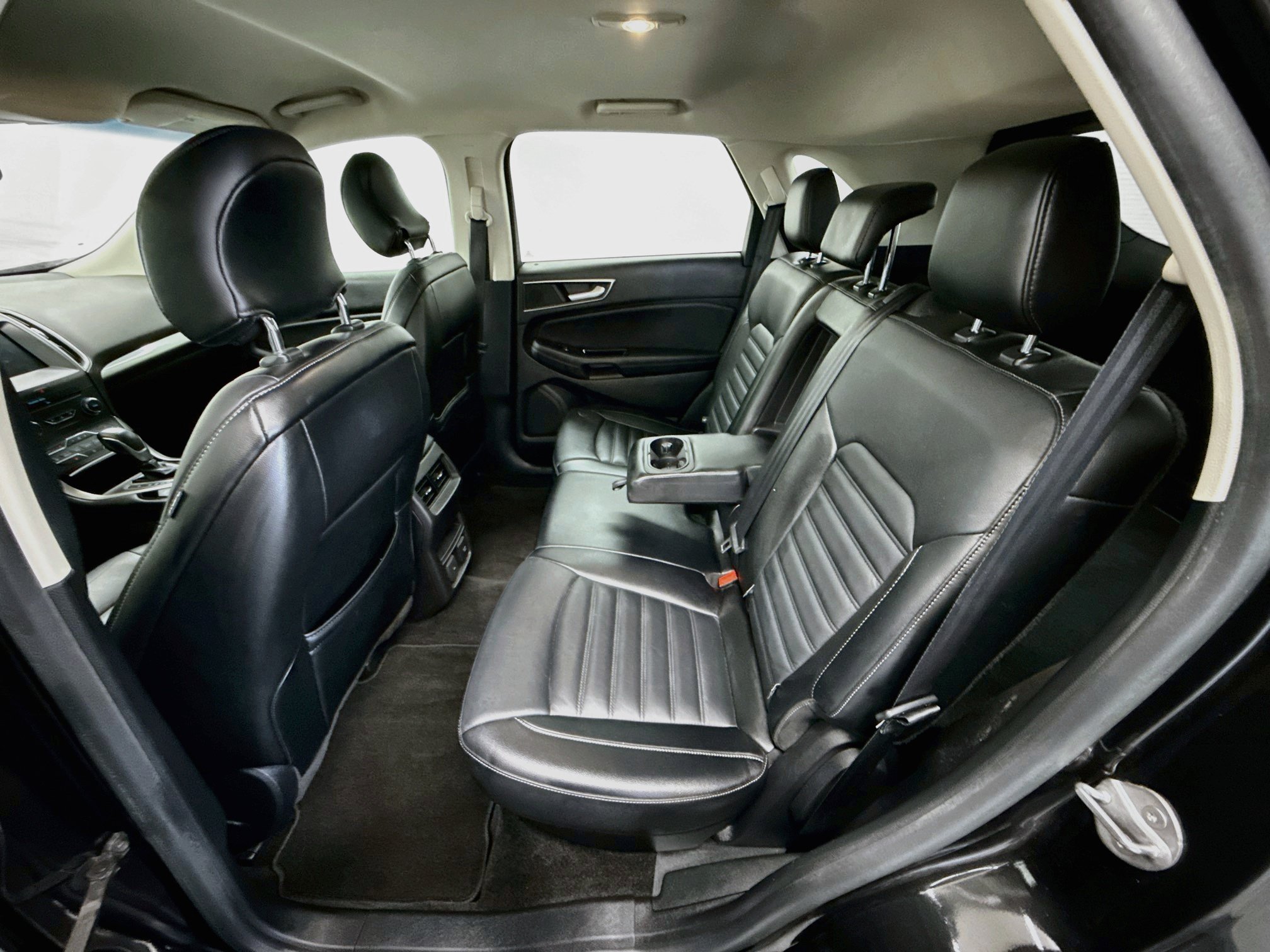 Used 2015 Ford Edge SEL w/ Equipment Group 201A FWD image 27