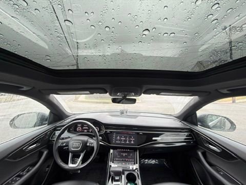 Used 2019 Audi Q8 Premium Plus w/ Premium Plus image 32