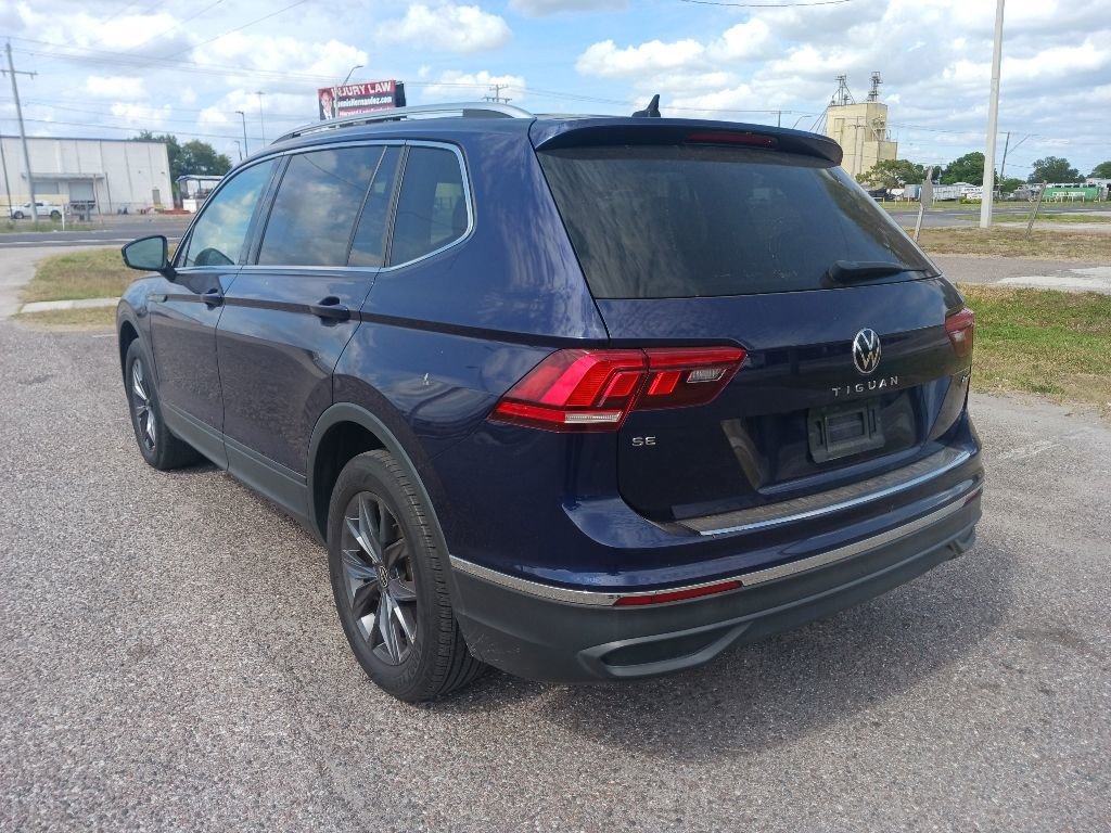 Used 2022 Volkswagen Tiguan SE AWD/4WD image 7