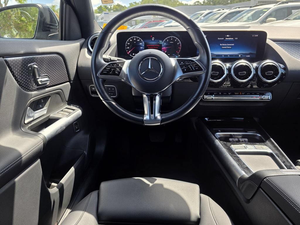 Used 2025 Mercedes-Benz GLA 250 image 13