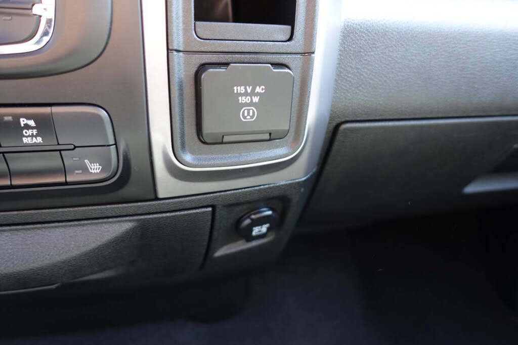Used 2023 RAM 1500 Warlock AWD/4WD image 50