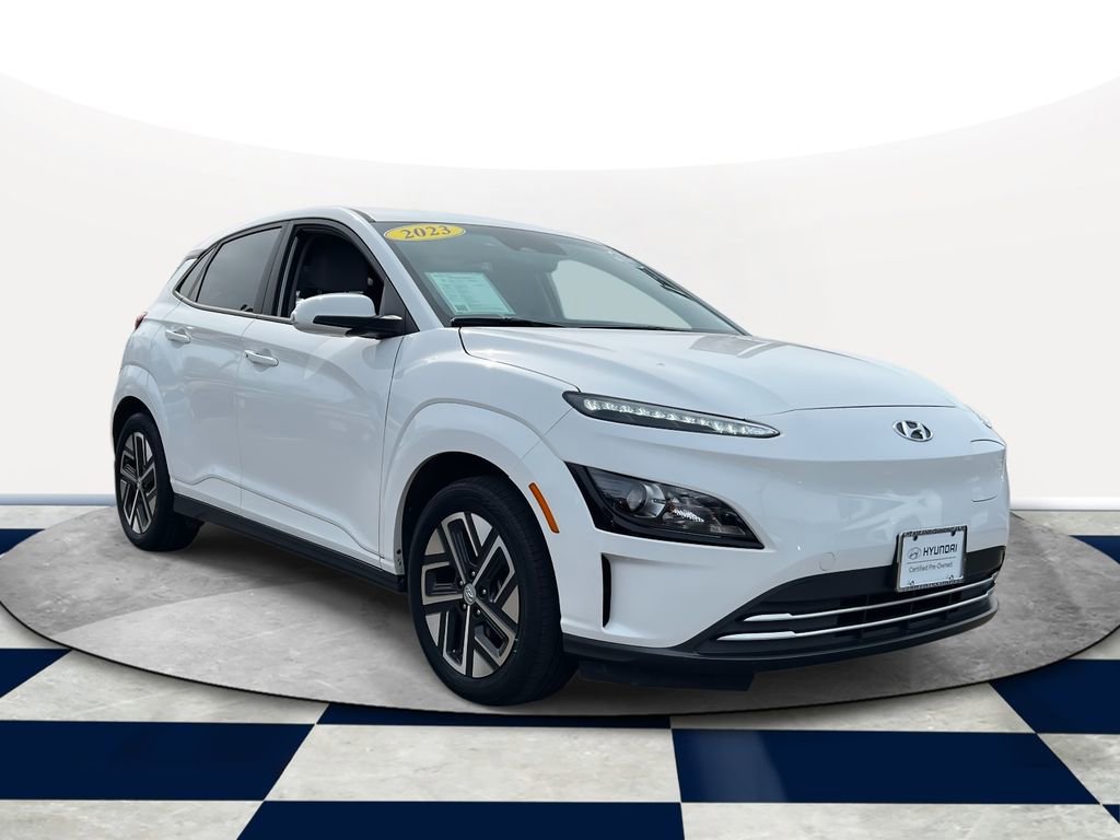 Certified 2023 Hyundai Kona SE w/ Cargo Package image 1