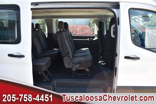 Used 2023 Ford Transit 350 XLT image 22