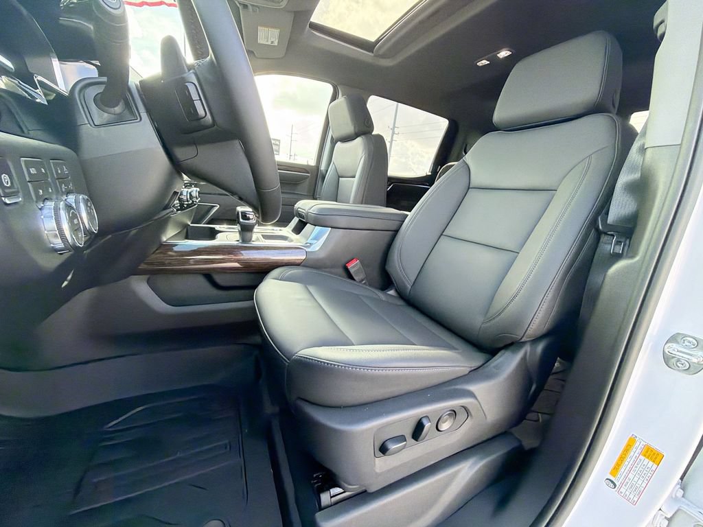 New 2026 GMC Sierra 1500 Elevation w/ Elevation Premium Package AWD/4WD image 18