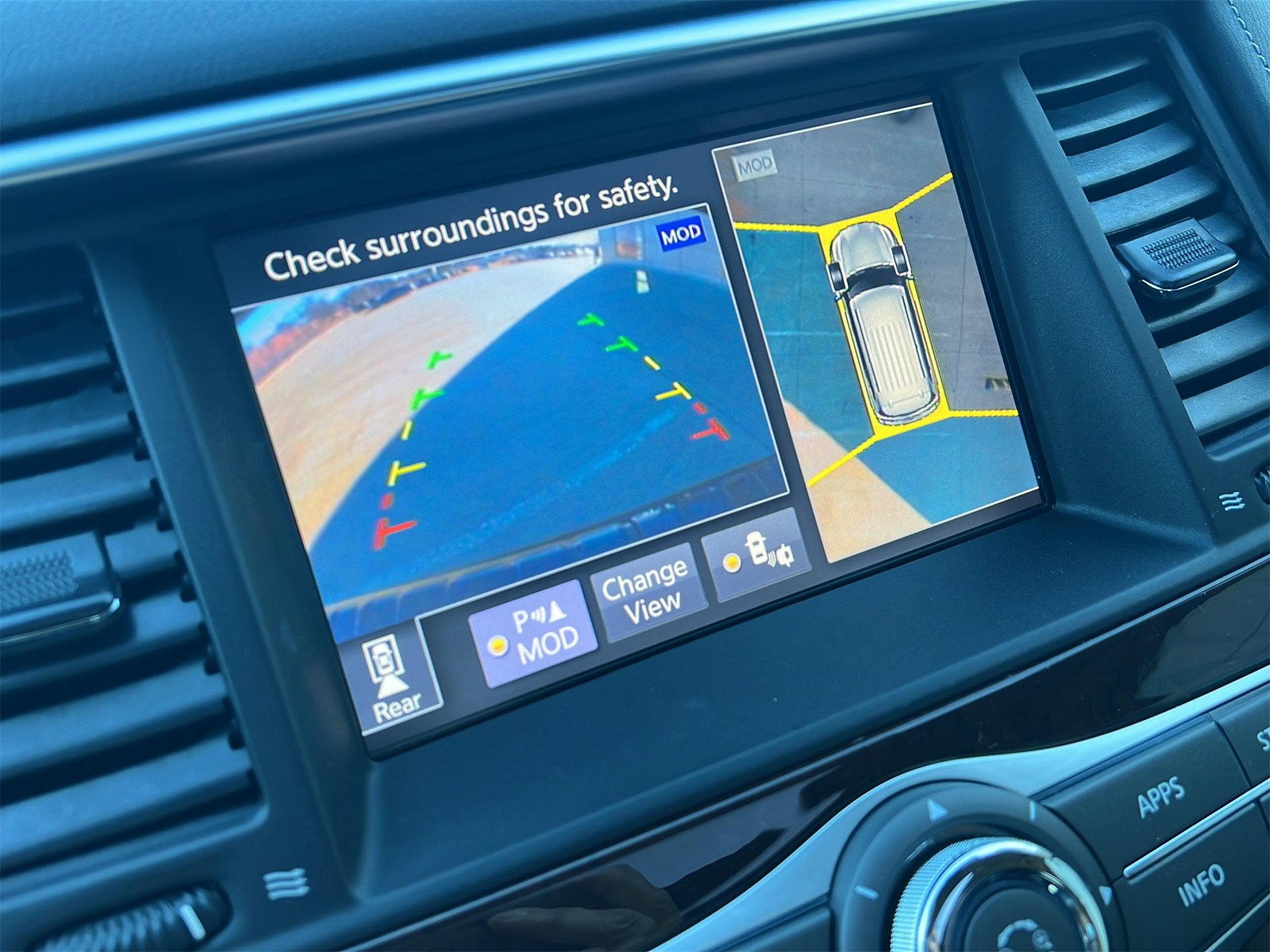 Certified 2018 INFINITI QX80 4WD w/ Deluxe Technology Package image 22