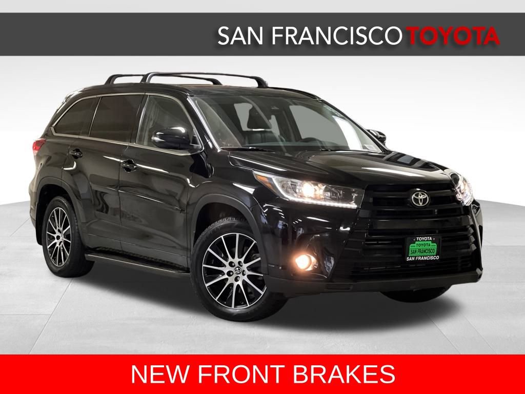 Used 2018 Toyota Highlander SE image 7