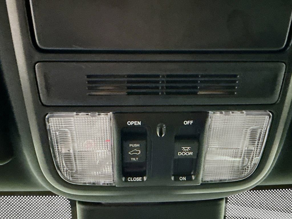 Certified 2023 Honda Odyssey Sport image 16