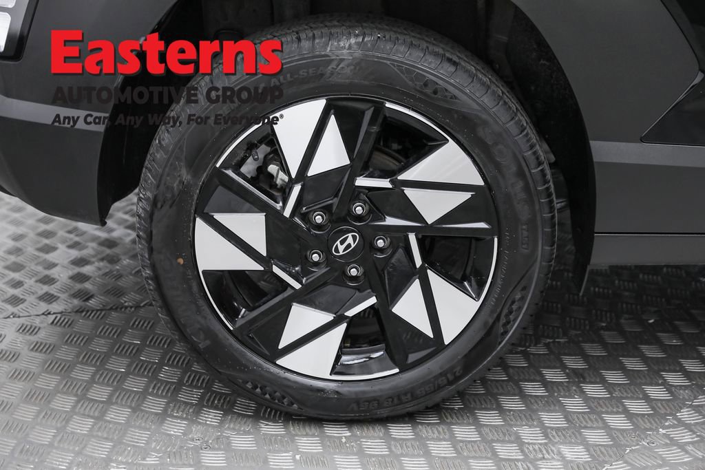 Used 2024 Hyundai Kona SEL image 30