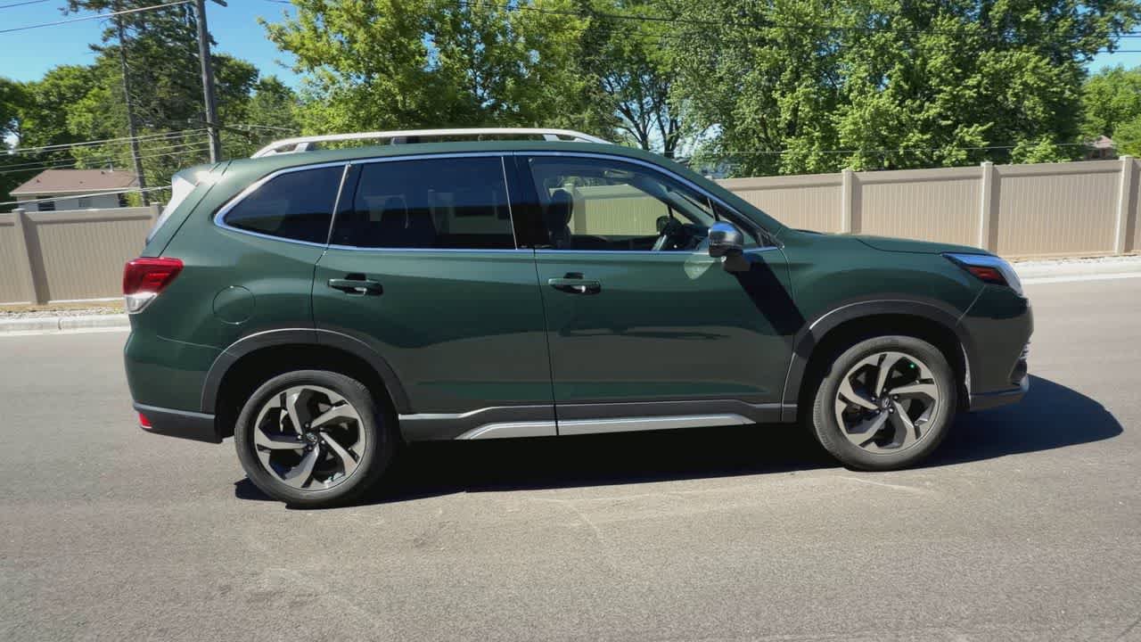 Certified 2023 Subaru Forester Touring AWD/4WD image 9