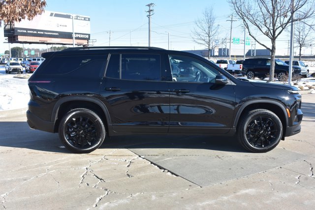 New 2026 Chevrolet Traverse LT w/ Midnight/Sport Edition image 4