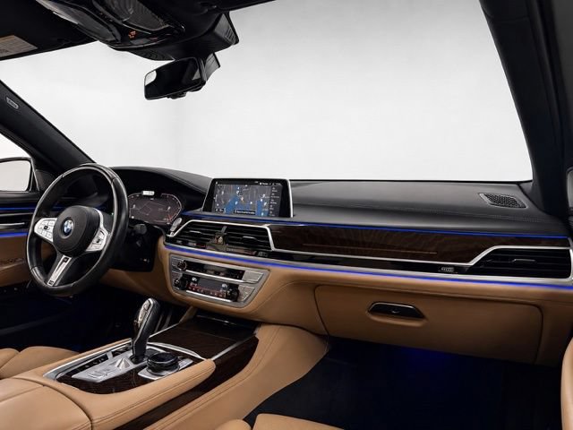 Used 2022 BMW 750i xDrive w/ Executive Package AWD/4WD image 36