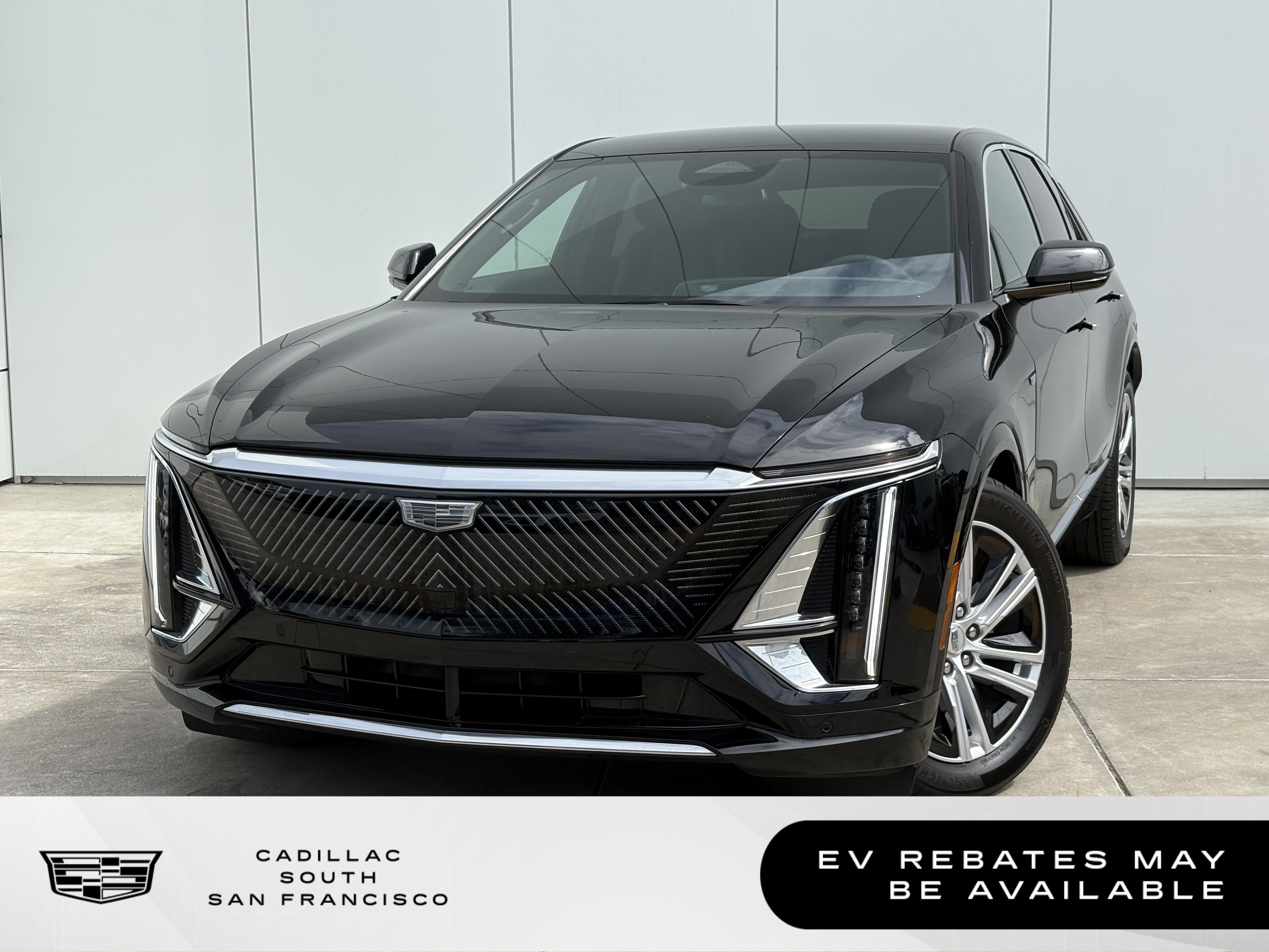 Certified 2024 Cadillac Lyriq Tech AWD/4WD image 1
