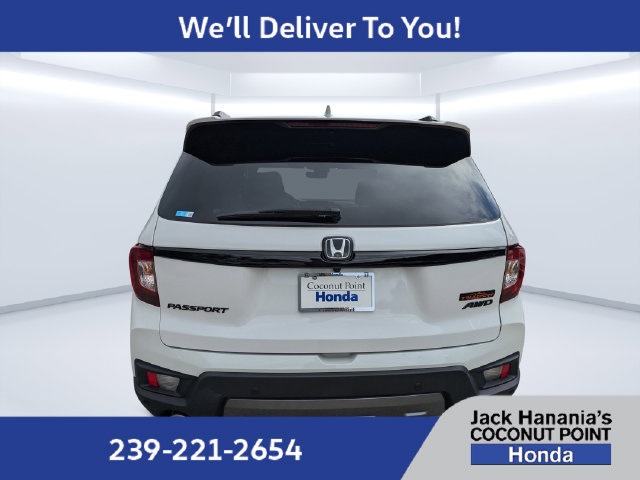 Used 2024 Honda Passport TrailSport image 4