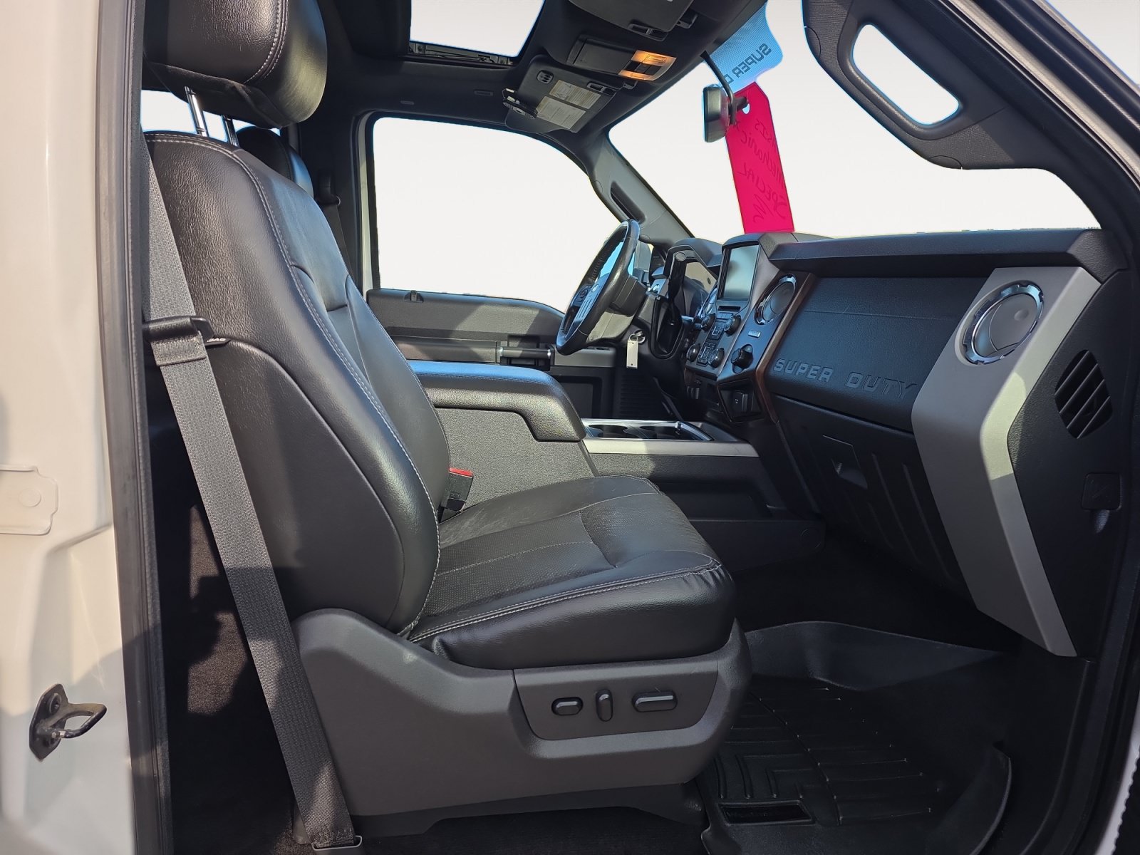 Used 2015 Ford F350 Lariat w/ Lariat Ultimate Package AWD/4WD image 10