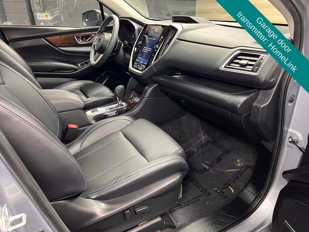 Used 2025 Subaru Ascent Touring w/ Popular Package #2 AWD/4WD image 8