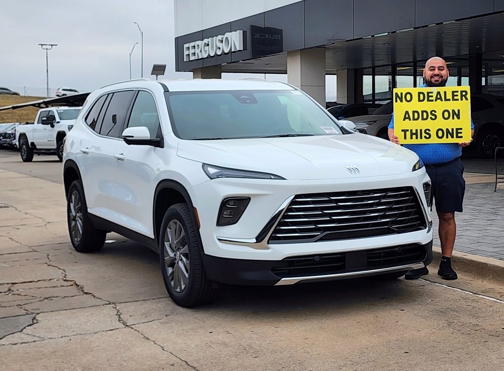 New 2026 Buick Enclave Preferred image 1