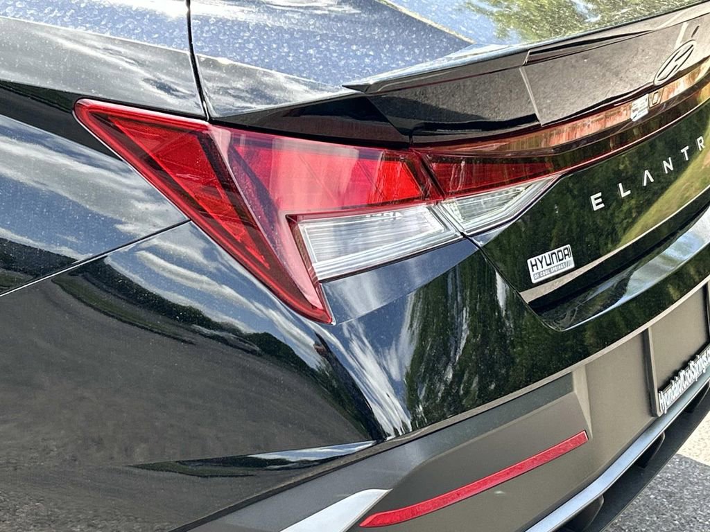 New 2026 Hyundai Elantra Sport FWD image 11