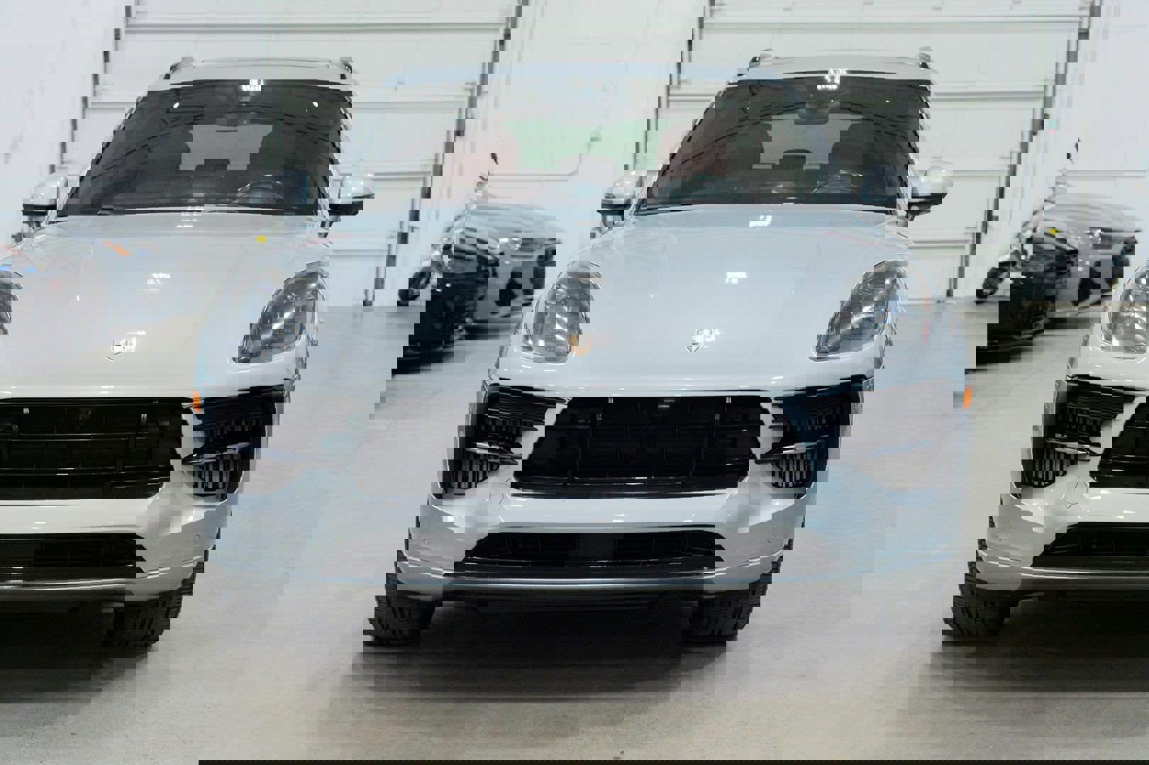 Used 2021 Porsche Macan GTS image 2