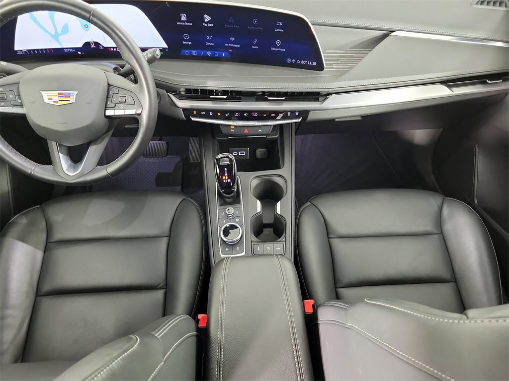 Certified 2025 Cadillac XT4 Premium Luxury image 15
