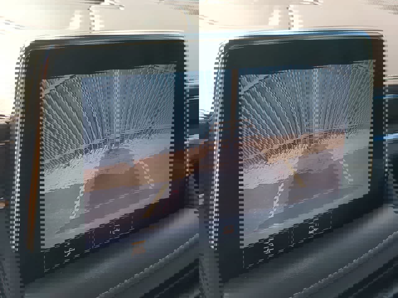 Used 2021 Chevrolet Tahoe LT image 25