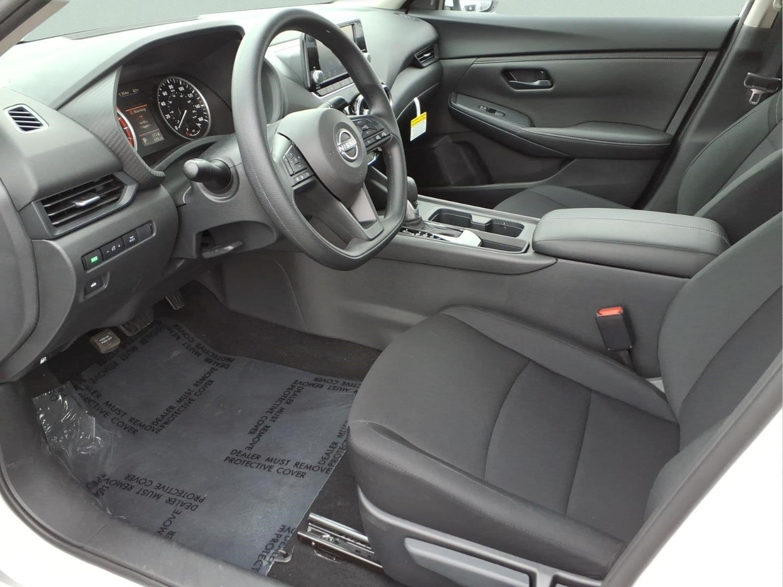 Certified 2025 Nissan Sentra S FWD image 11