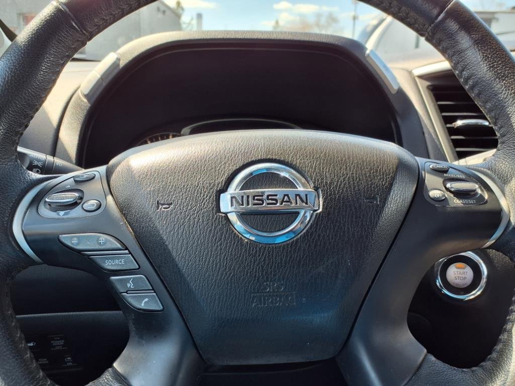 Used 2016 Nissan Pathfinder 4WD image 23